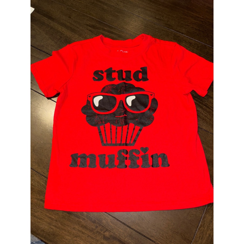 City Streets Boys Red Stud Muffin Graphic T-Shirt Size 5T Short Sleeve Tee